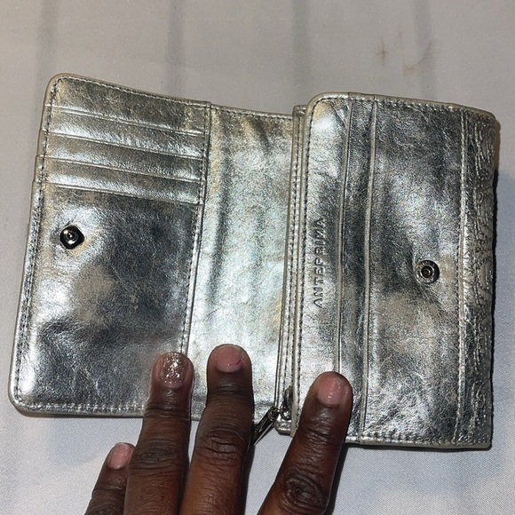 Authentic ANTEPRIMA Compact Wallet Leather Champagne EUC with box & dustbag - Picture 8 of 11